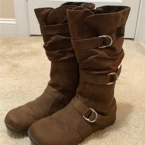 No Call Brand Strappy Casual Boots
